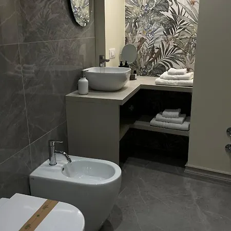 Vicoli Storici Luxury Apartment Tropea Exterior photo